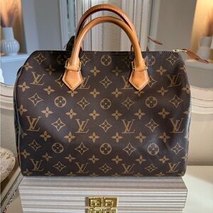 Louis Vuitton Monogram Speedy 30